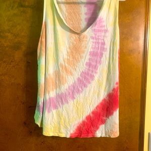 Womens plus tie dye tank size 2x